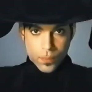 Meet your Posher, Agnes